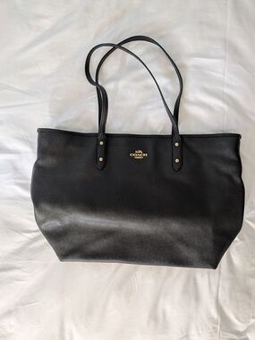 Coach Navy Leather Tote with Gold Logo Hardware
